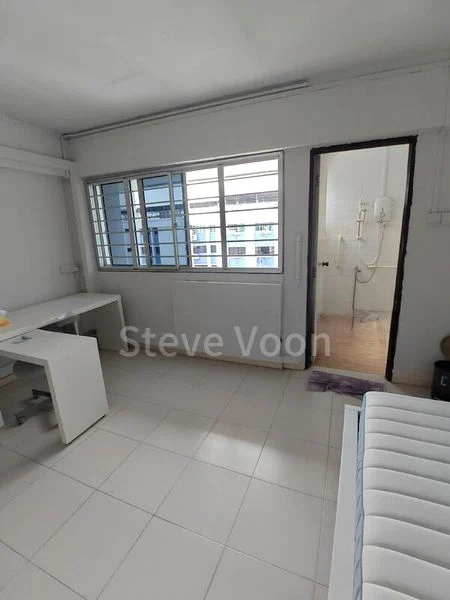 Master Room (HDB) for Rent in 114 Serangoon North Avenue 1 - Image 7