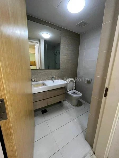 3 Bed Condo for Rent in  The Lakefront Residences - Image 8