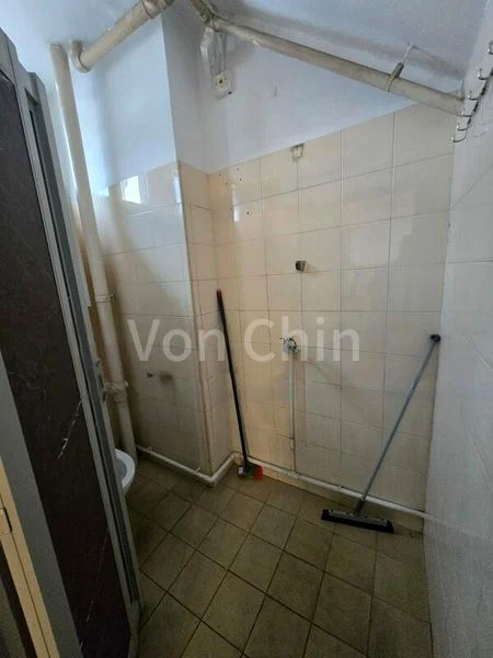 Light Industrial (B1) for Rent: North Link Building - Image 3