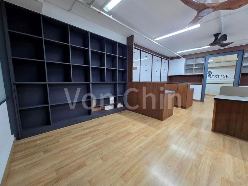 Light Industrial (B1) for Rent: North Link Building - Image 6