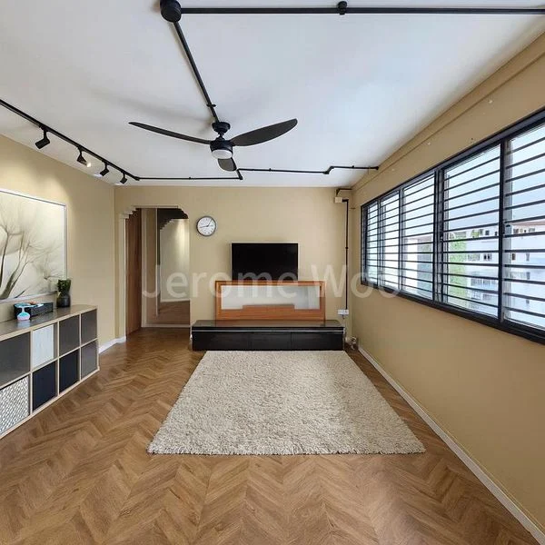 4 Room (4S) HDB for Sale in  312 Woodlands Street 31 - Image 2