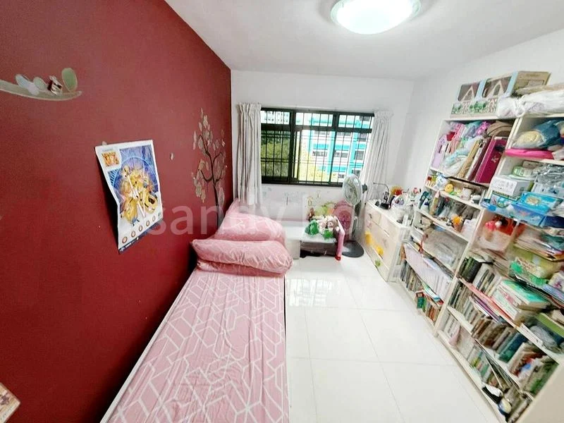 Executive HDB for Sale in 626 Jurong West Street 65 - Image 11