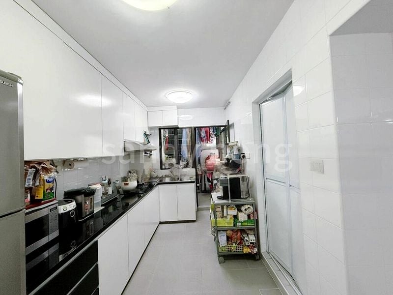 Executive HDB for Sale in 626 Jurong West Street 65 - Image 14