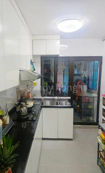 Executive HDB for Sale in 626 Jurong West Street 65 - Image 3