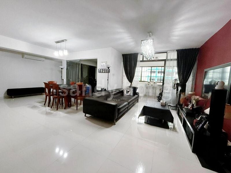 Executive HDB for Sale in 626 Jurong West Street 65 - Image 18
