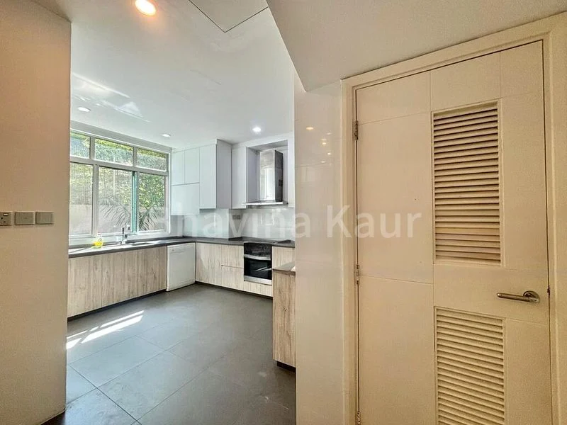 4+1 Bed Condo for Rent in  Nassimville - Image 14