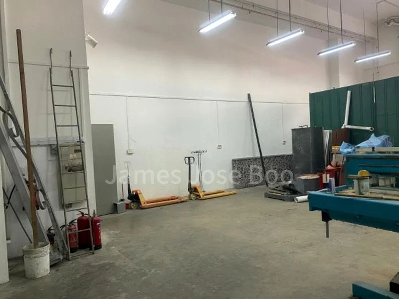 Factory / Workshop (B2) for Rent: Yishun B2 Ground floor, 6m ceiling, toilet; available now. - Image 5