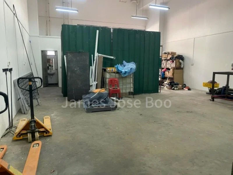Factory / Workshop (B2) for Rent: Yishun B2 Ground floor, 6m ceiling, toilet; available now. - Image 4