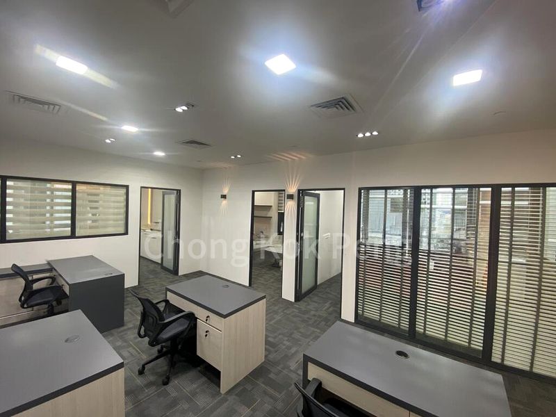 Office for Rent: Plus, 2,500 Sq Ft, 123 Main Street - Image 14