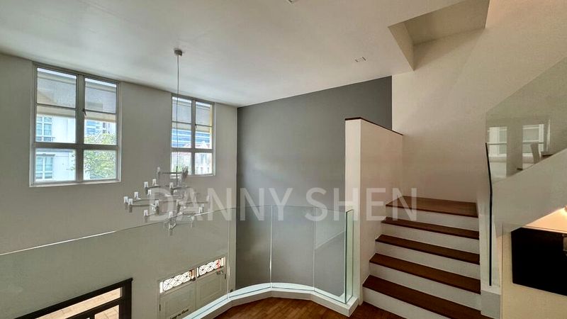 5 Bed Semi-Detached House (Landed) for Sale in  Burgundy Hill - Image 7