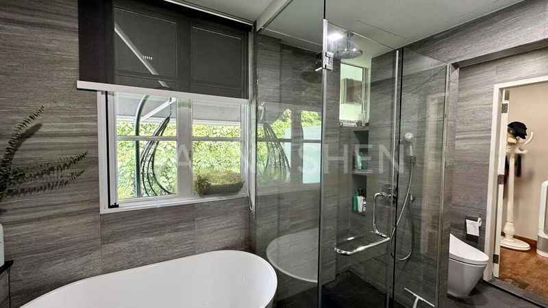 5 Bed Semi-Detached House (Landed) for Sale in  Burgundy Hill - Image 5