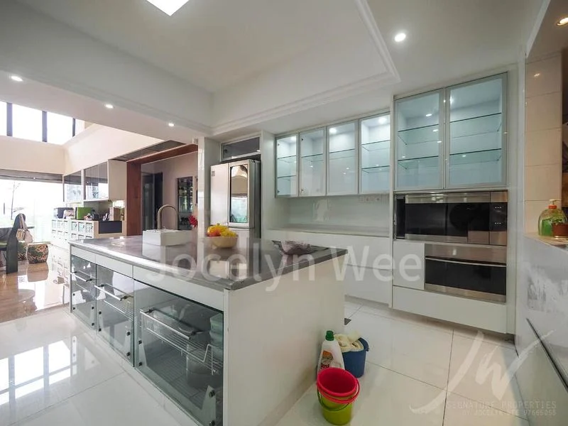 4 Bed Condo for Sale in  Yong An Park - Image 11
