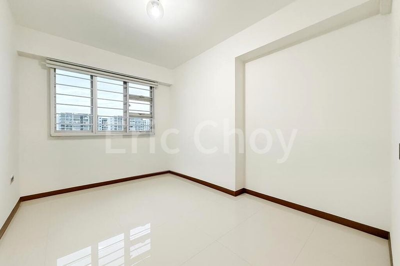 5 Room (5I) HDB for Rent in  234B Sumang Lane - Image 7
