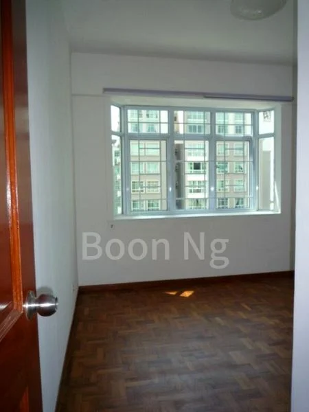 3 Bed Apartment (Condo) for Rent in  Hillview 128 - Image 4