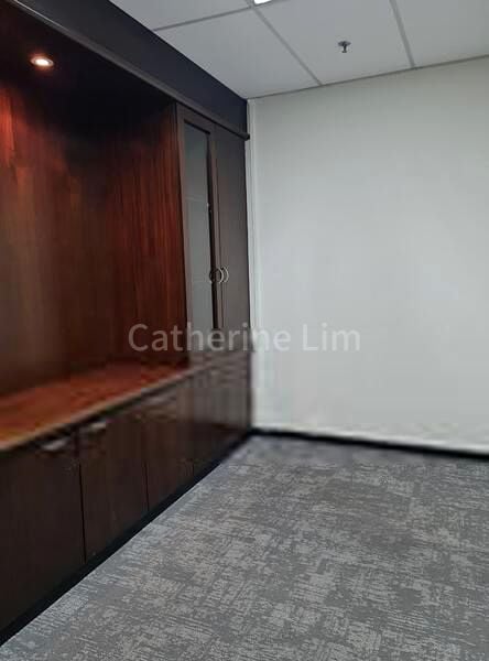 Office for Rent: Peninsula Plaza - Image 4