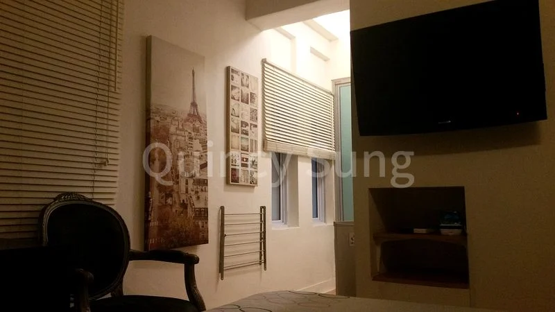 1 Bed Walk-up Apartment (Condo) for Rent in Tiong Bahru Estate - Image 2