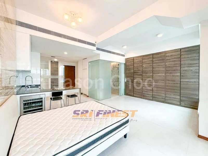 1 Bed Condo for Rent in The Scotts Tower - Image 1