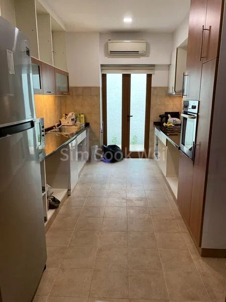 5 Bed Townhouse (Landed) for Rent in  Barker Terraces - Image 9