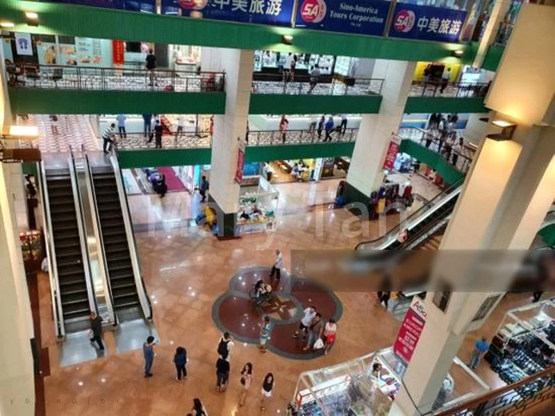 Shop / Shophouse for Sale in  People's Park Complex - Image 1