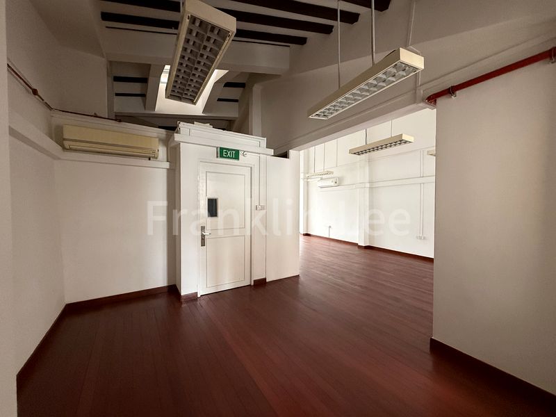 Shop / Shophouse for Rent in  Boat Quay Conservation Area - Image 4