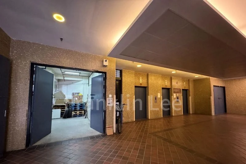 Warehouse for Rent in  Ruby Industrial Complex - Image 4