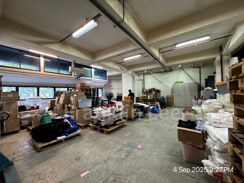 Warehouse for Rent in  Ruby Industrial Complex - Image 6