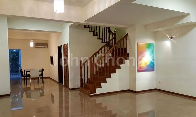 4 Bed Terraced House (Landed) for Rent in  Woodgrove Estate - Image 2