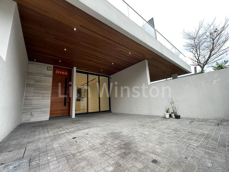 6 Bed Terraced House (Landed) for Rent in  Chancery Lane - Image 2