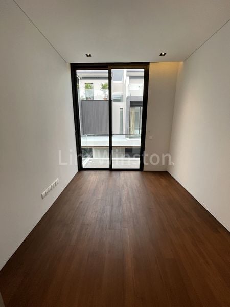 6 Bed Terraced House (Landed) for Rent in  Chancery Lane - Image 19