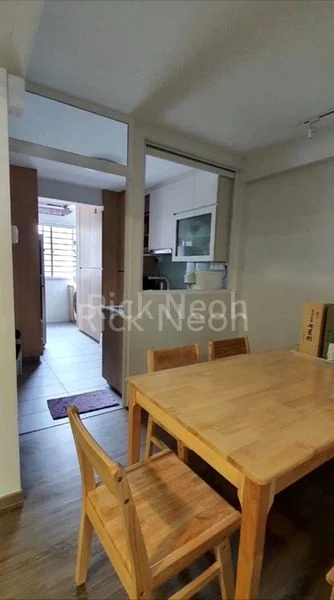 Common Room (HDB) for Rent in  418 Hougang Avenue 8 - Image 8
