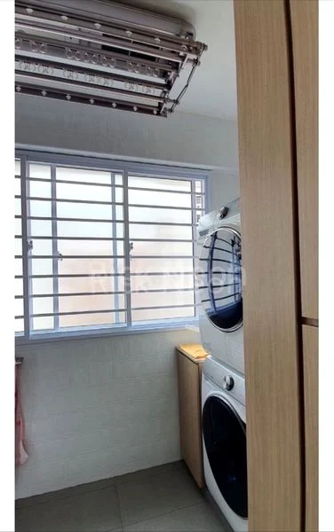 Common Room (HDB) for Rent in  418 Hougang Avenue 8 - Image 9