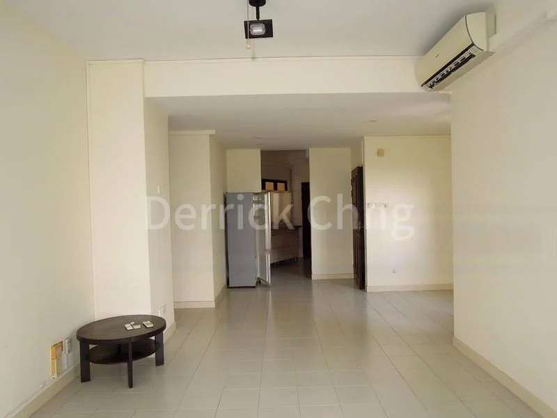 2 Bed Condo for Rent in  Bayshore Park - Image 7