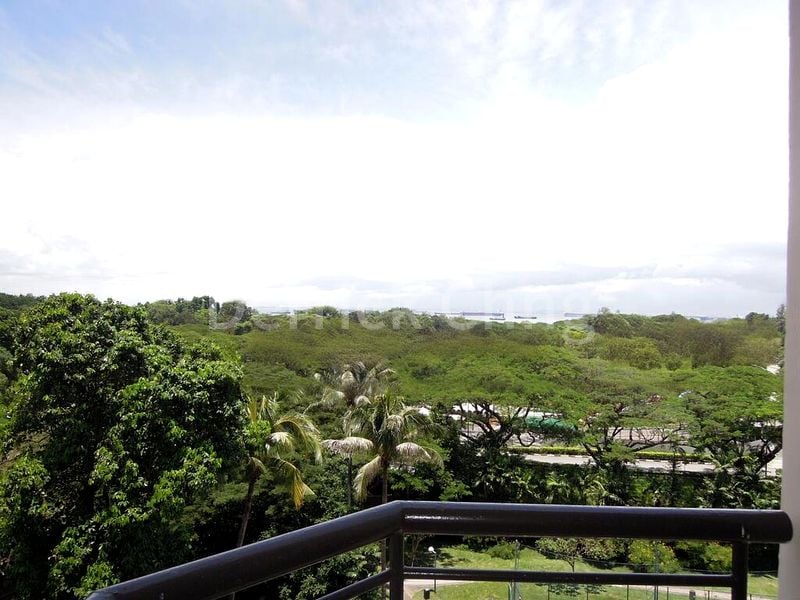 2 Bed Condo for Rent in  Bayshore Park - Image 1