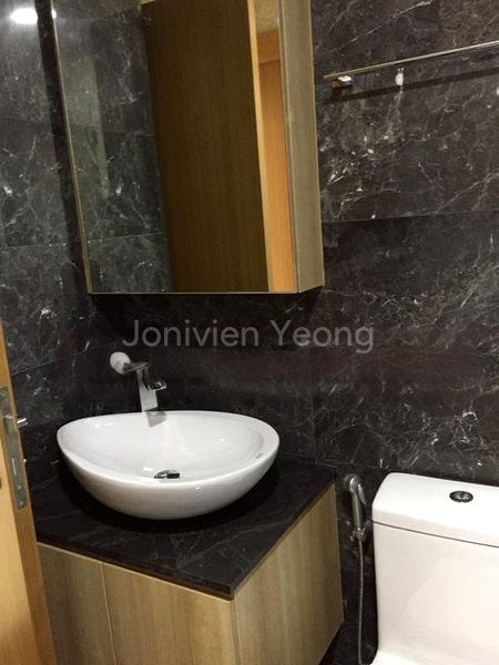 2 Bed Condo for Rent in  Spottiswoode Suites - Image 5