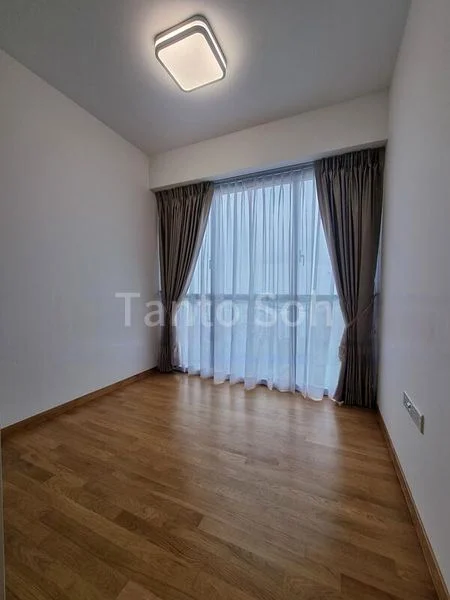 4 Bed Condo for Rent in  Twin VEW - Image 5