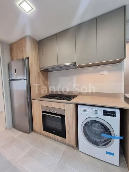 4 Bed Condo for Rent in  Twin VEW - Image 3