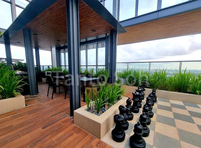 4 Bed Condo for Rent in  Twin VEW - Image 14