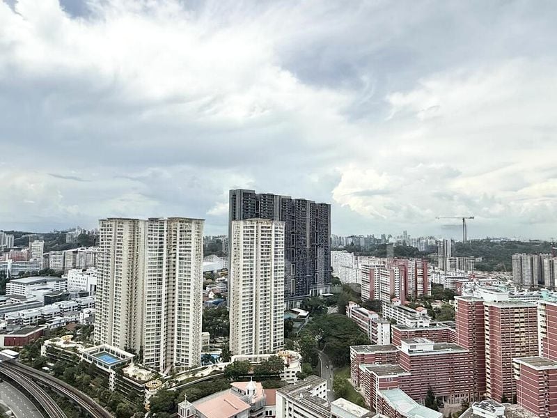 3 Bed Condo for Sale in  Commonwealth Towers - Image 16