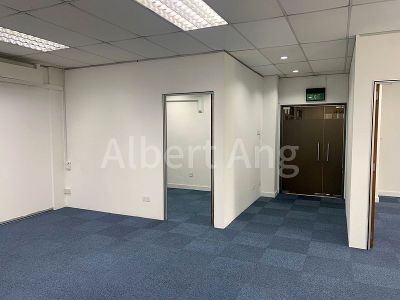 Office for Rent in  Reliance Building - Image 2