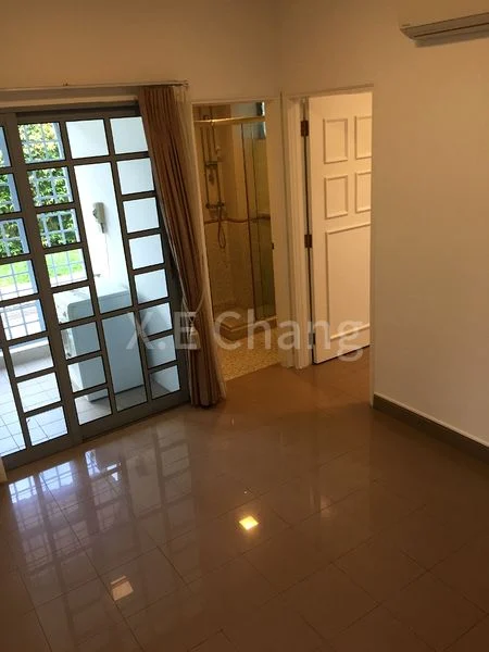 4+1 Bed Terraced House (Landed) for Rent in  Chancery Grove - Image 4