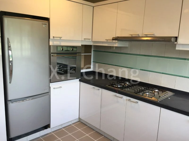 4+1 Bed Terraced House (Landed) for Rent in  Chancery Grove - Image 9