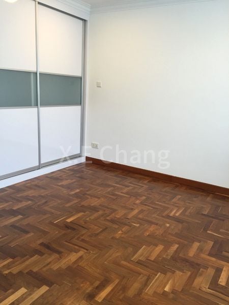 4+1 Bed Terraced House (Landed) for Rent in  Chancery Grove - Image 10