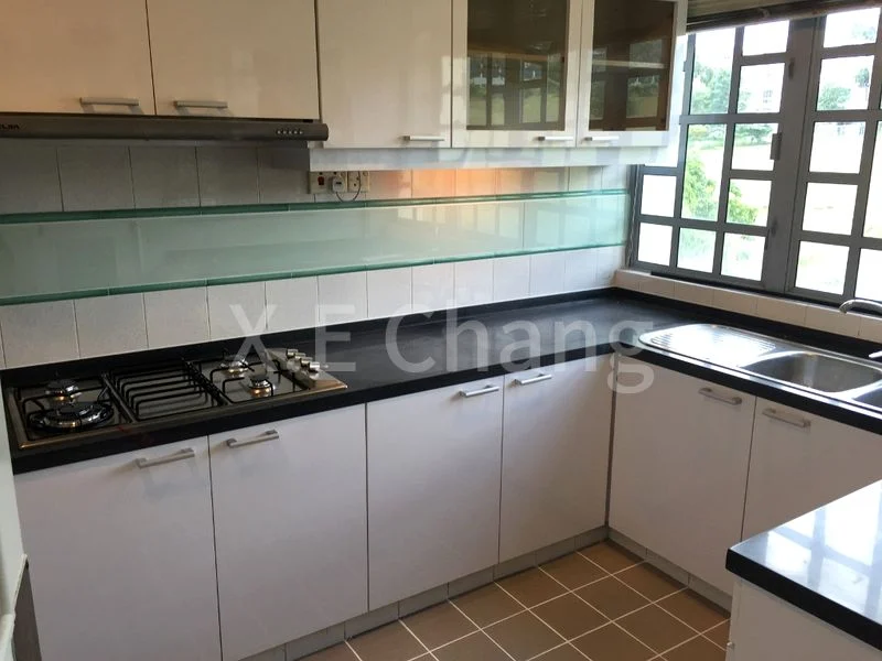 4+1 Bed Terraced House (Landed) for Rent in  Chancery Grove - Image 8