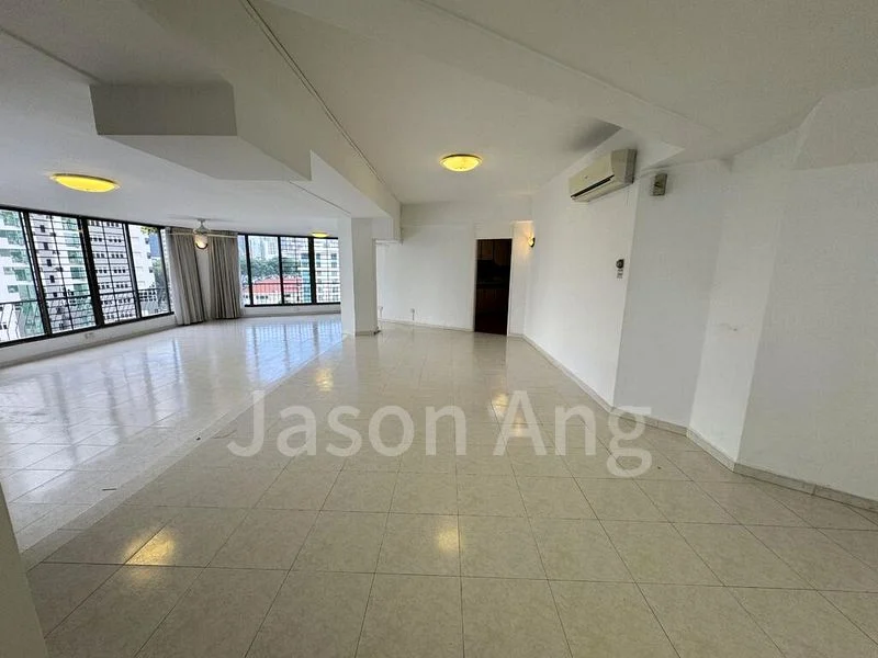 4 Bed Condo for Rent in  Balmoral Tower - Image 4