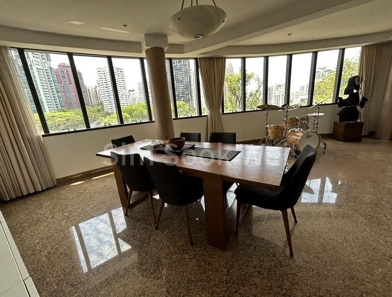 3 Bed Condo for Rent in  Grange 70 - Image 3