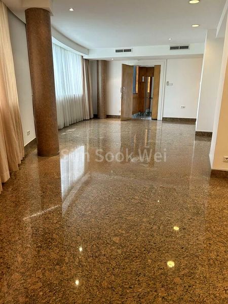 3 Bed Condo for Rent in  Grange 70 - Image 2