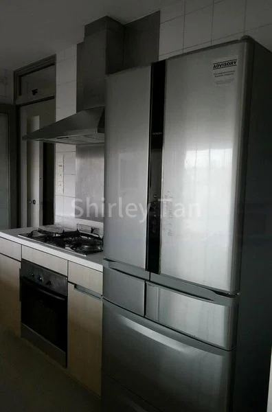 4 Bed Condo for Rent in  The Shelford - Image 9