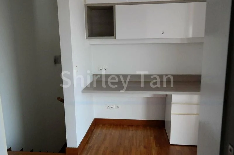 4 Bed Condo for Rent in  The Shelford - Image 14