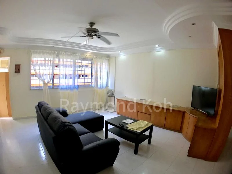 4 Room (4NG) HDB for Rent in  852 Tampines Street 82 - Image 1