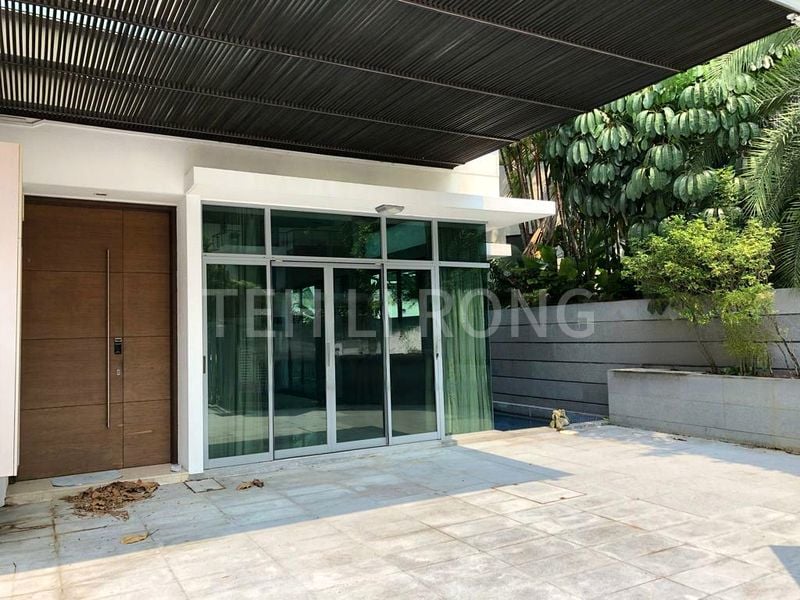 6 Bed Semi-Detached House (Landed) for Sale in  Bo Seng Avenue - Image 1